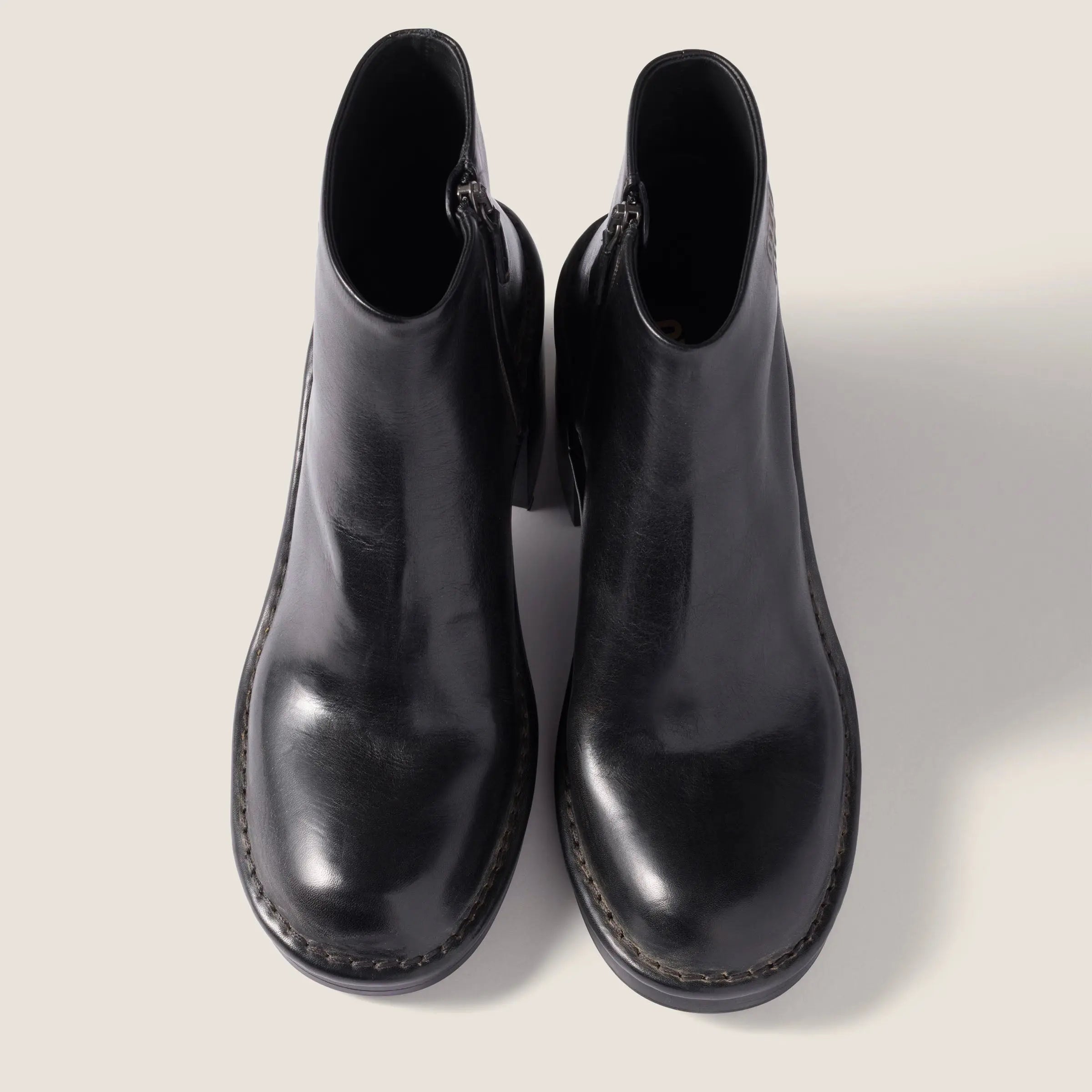 Leather booties Biack Gilded Cadence