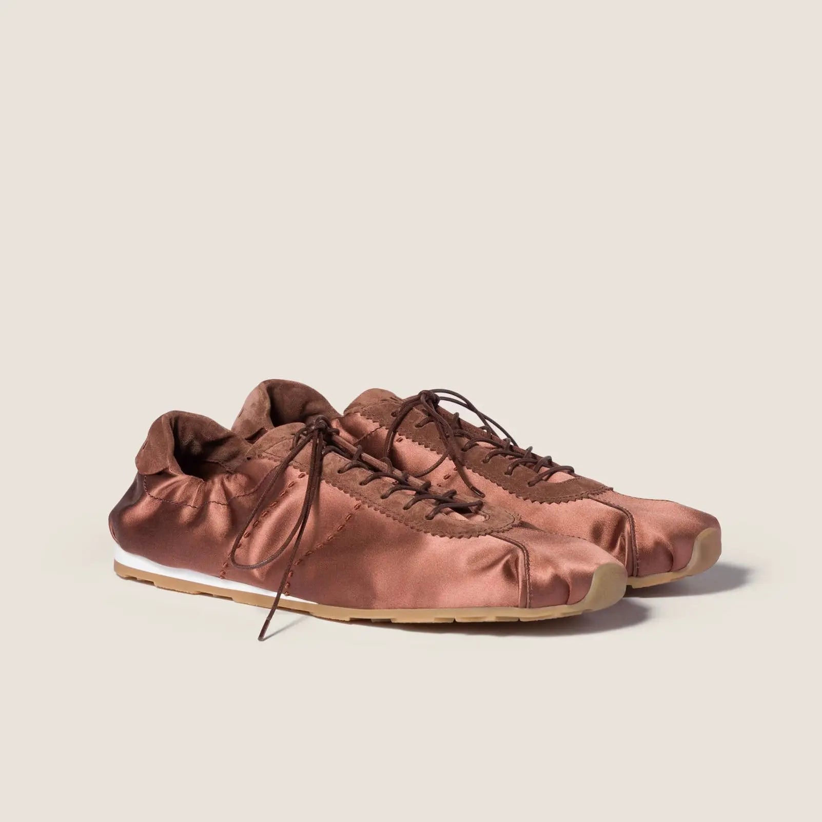 Plume satin sneakers Gilded Cadence