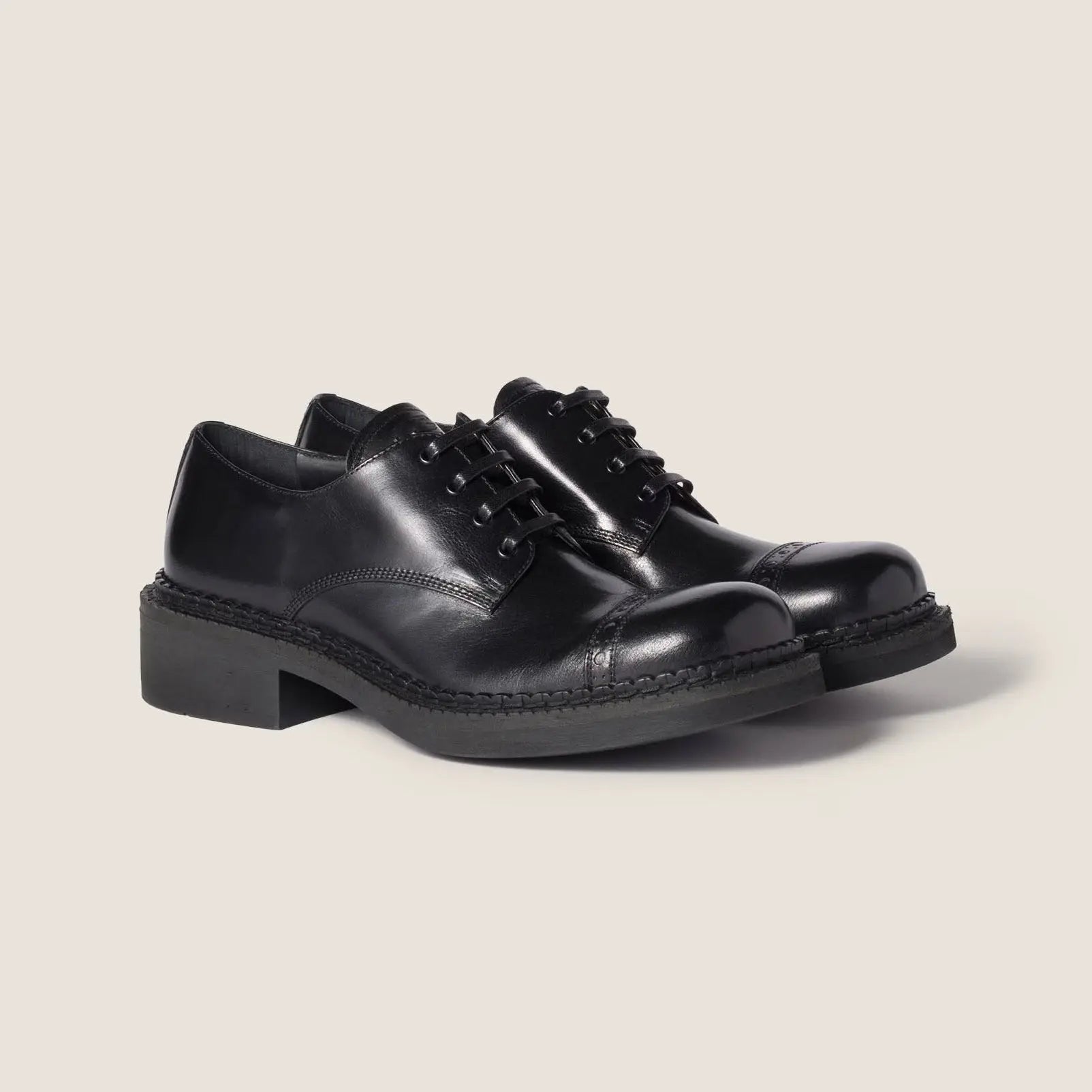 Leather brogue shoes Gilded Cadence