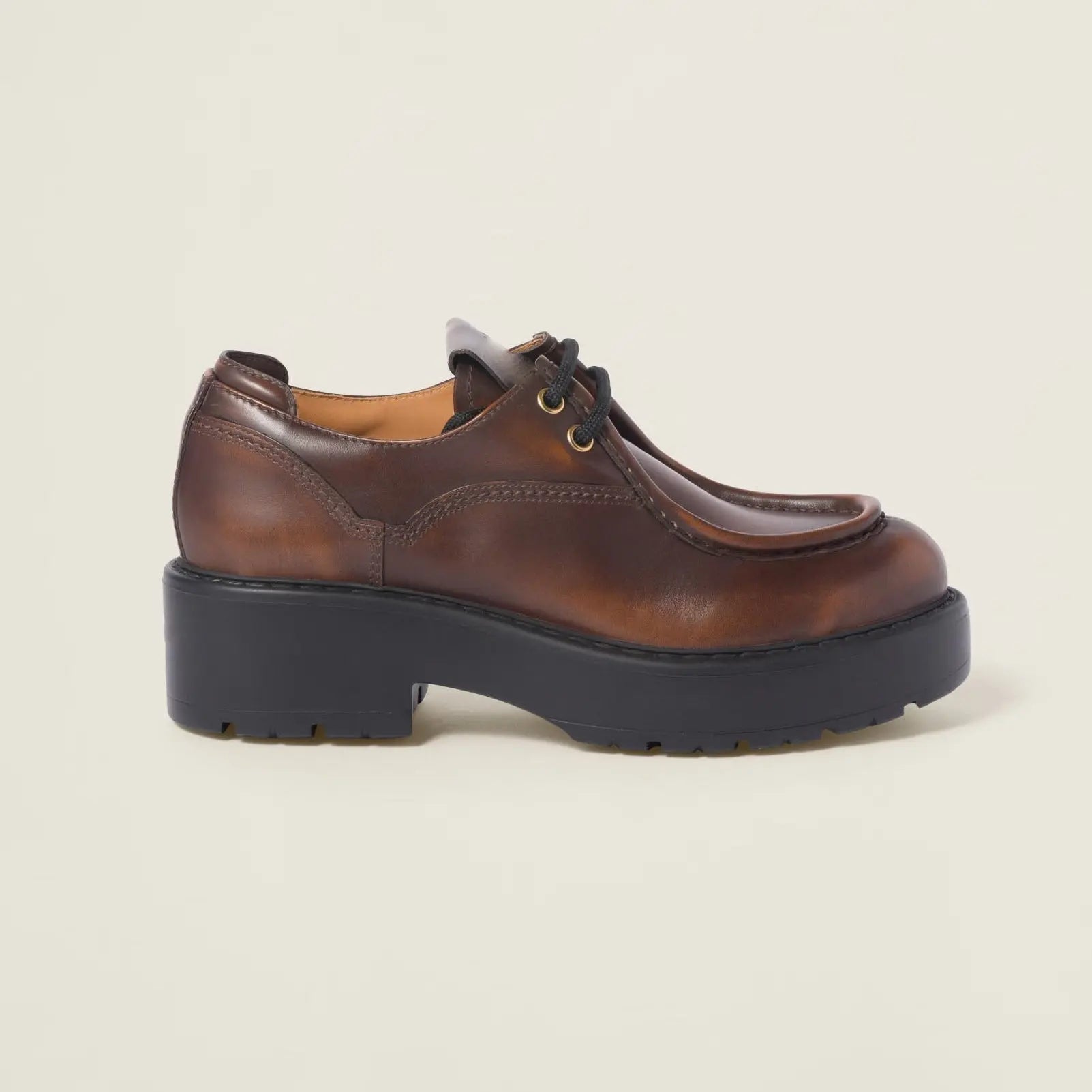 Laced Fume Leather Retro Shoes Gilded Cadence