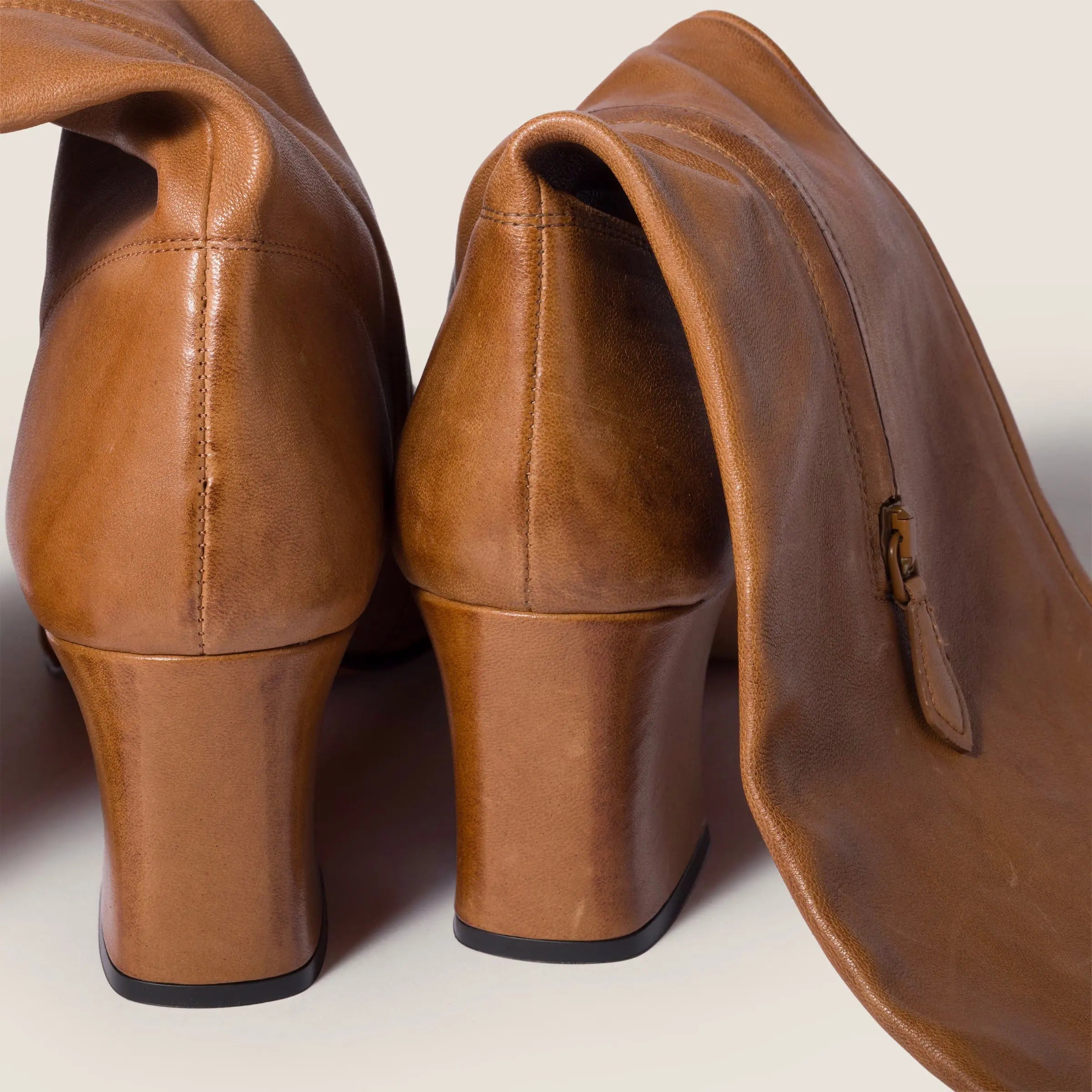 Nappa leather boots with buckle Gilded Cadence